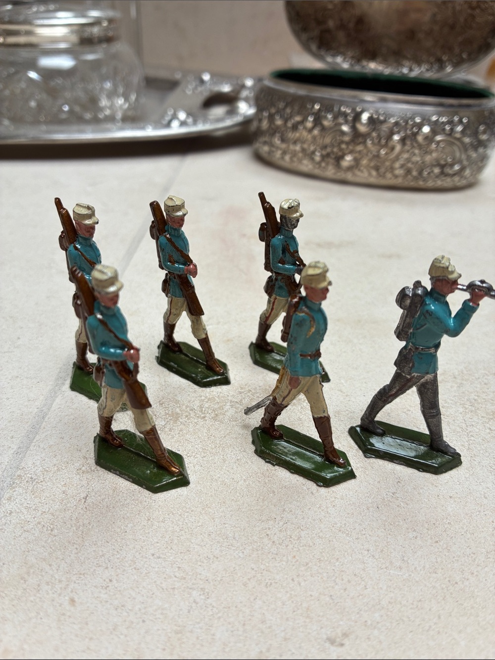 Vintage French foreign Legion Toy Soldiers - Set of 6
